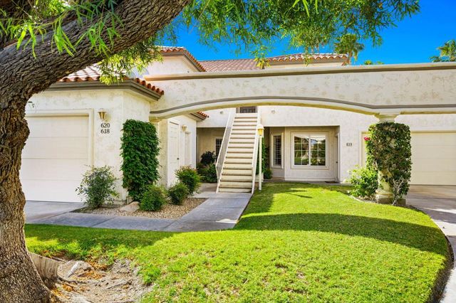 618 Vista Lago Circle N, Palm Desert, CA 92211