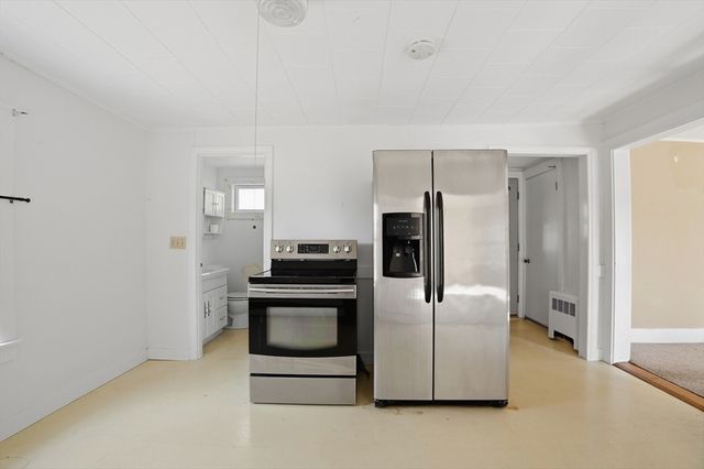 4 County Lane, Easton, MA 02375