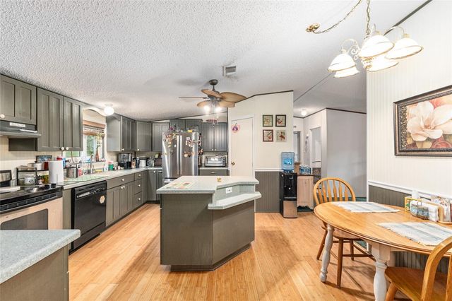 10831 NW 10TH PLACE, Ocala, FL 34482