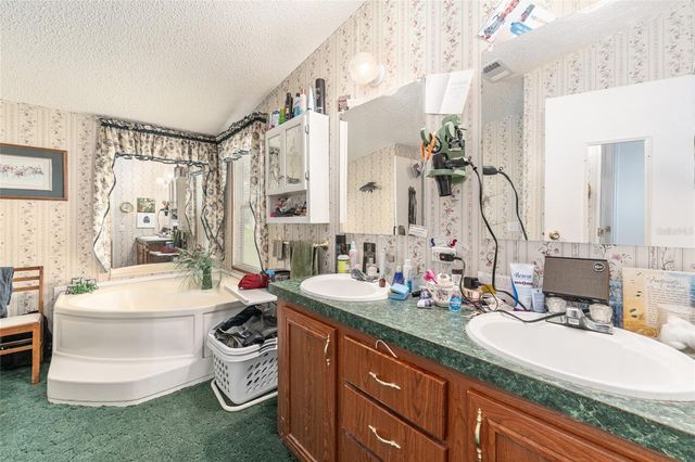 10831 NW 10TH PLACE, Ocala, FL 34482