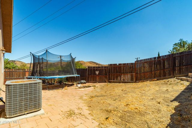 42846 Montello Drive, Lake Elizabeth, CA 93532