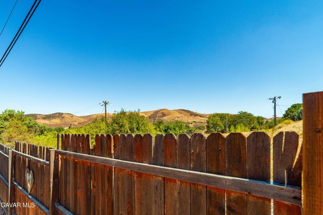 42846 Montello Drive, Lake Elizabeth, CA 93532