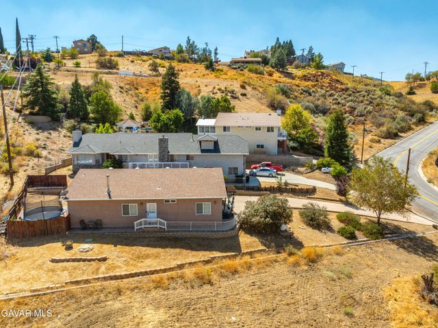42846 Montello Drive, Lake Elizabeth, CA 93532