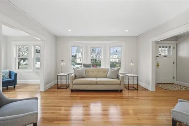 37 Gallivan Blvd 37, Boston, MA 02124