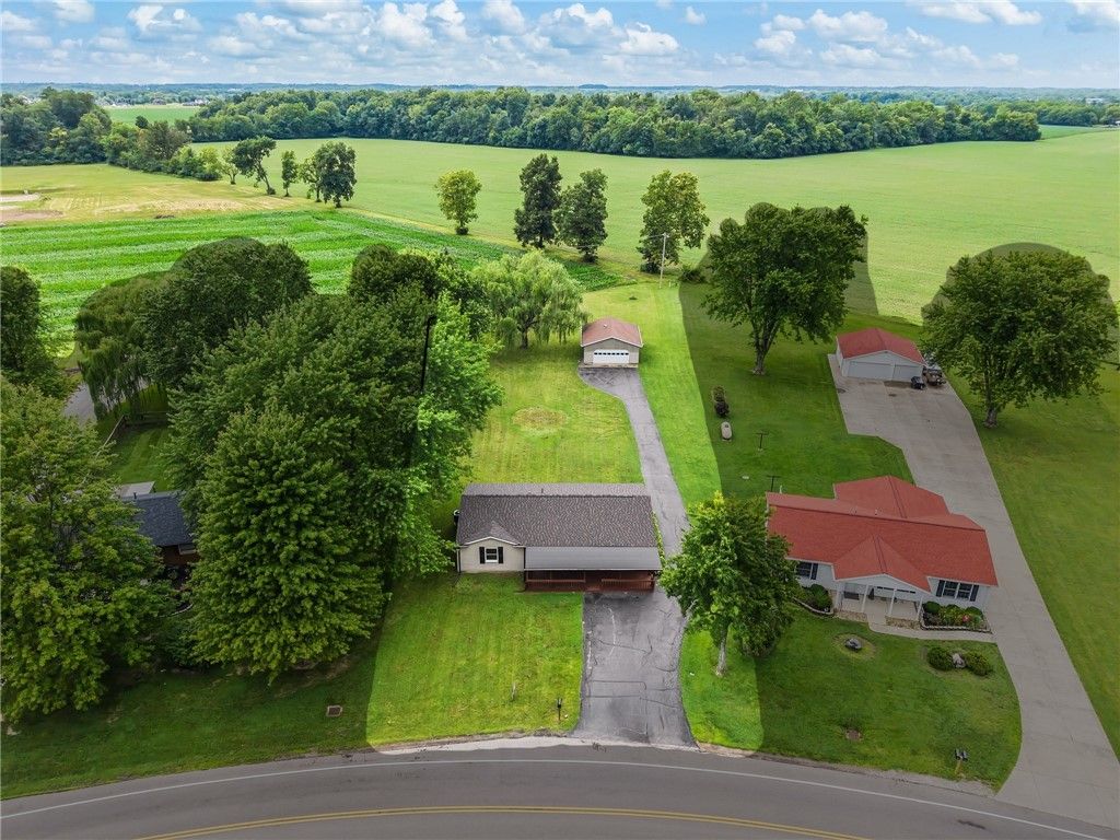3576 Shawnee Trail, Jamestown Vlg, OH 45335