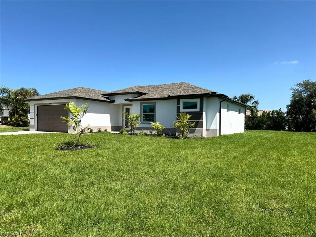 Image 1 of property listing at 2321 SW 21st TER, Cape Coral, FL 33991