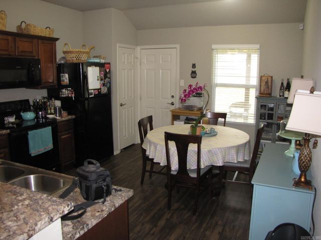 6800 Ridgemist Lane, North Little Rock, AR 72117