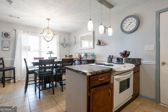 435 Rosehill Drive, Mcdonough, GA 30253