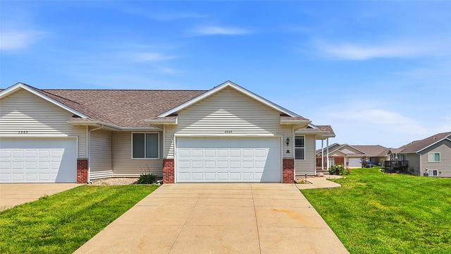 2965 Samuel Ct SW A, Cedar Rapids, IA 52404