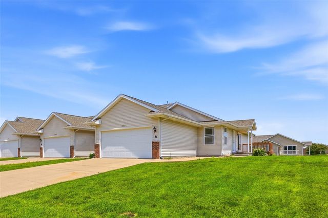 2965 Samuel Ct SW A, Cedar Rapids, IA 52404