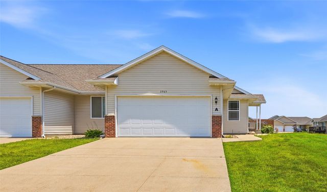 2965 Samuel Ct SW A, Cedar Rapids, IA 52404