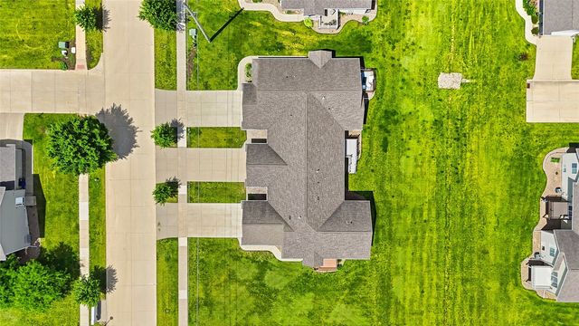 2965 Samuel Ct SW A, Cedar Rapids, IA 52404