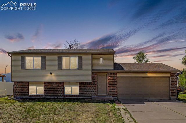 1230 Bayberry Drive, Colorado Springs, CO 80916