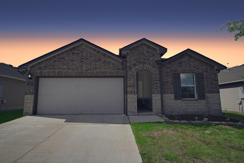 928 Adler WAY, San Marcos, TX 78666