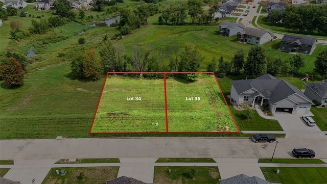 1735 Parkland Dr, Ely, IA 52227