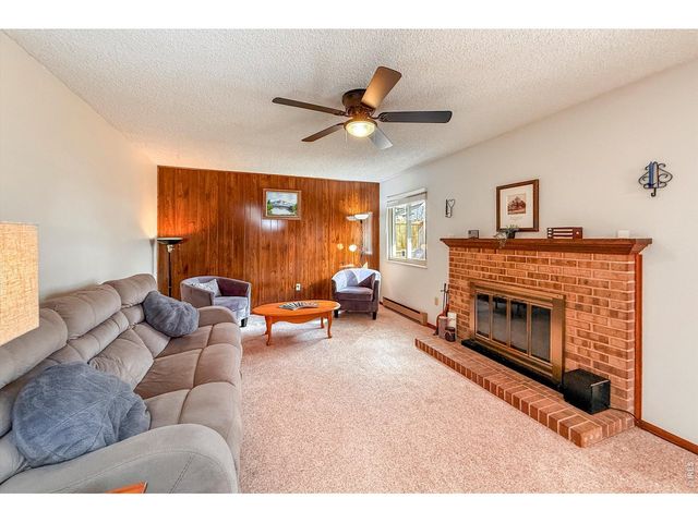2140 Sherman St, Longmont, CO 80501