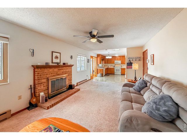 2140 Sherman St, Longmont, CO 80501
