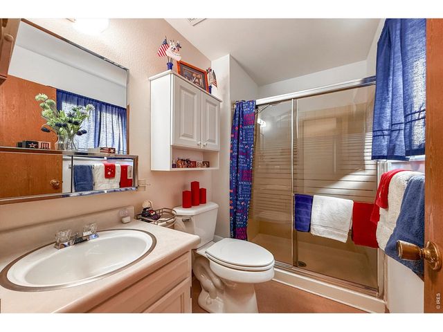 2140 Sherman St, Longmont, CO 80501