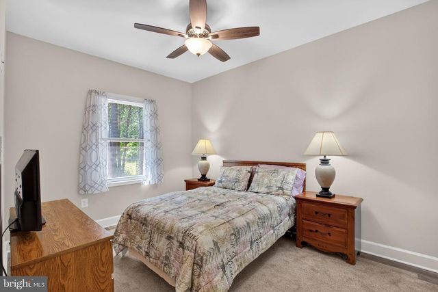 497 CIRCLE LN, Colonial Beach, VA 22443
