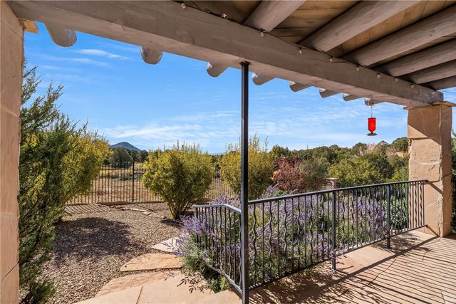 1396 Hyde Park Road, Santa Fe, NM 87501