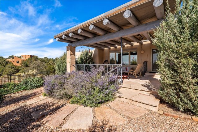 1396 Hyde Park Road, Santa Fe, NM 87501