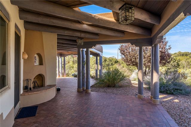 1396 Hyde Park Road, Santa Fe, NM 87501