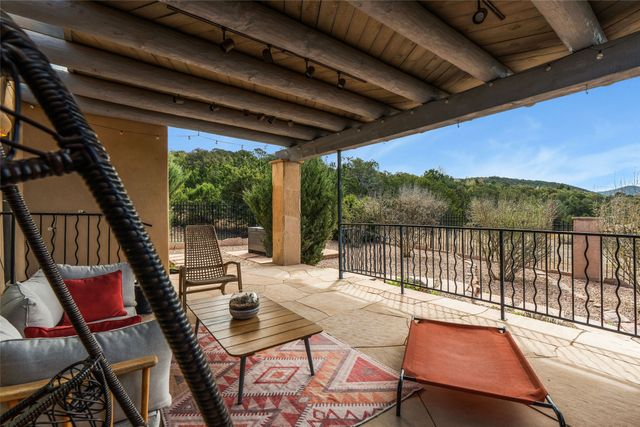 1396 Hyde Park Road, Santa Fe, NM 87501