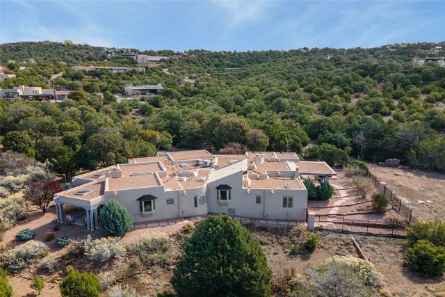 1396 Hyde Park Road, Santa Fe, NM 87501