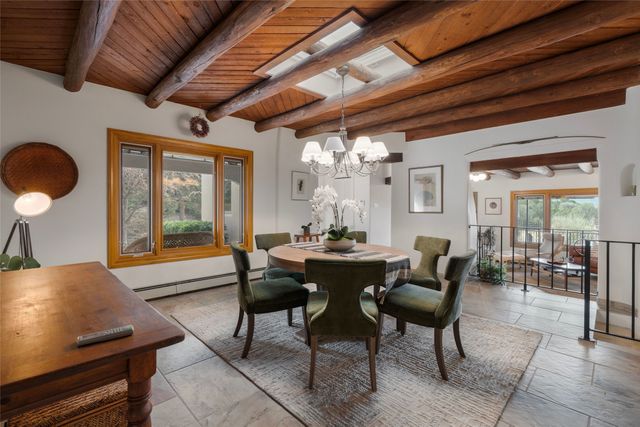 1396 Hyde Park Road, Santa Fe, NM 87501