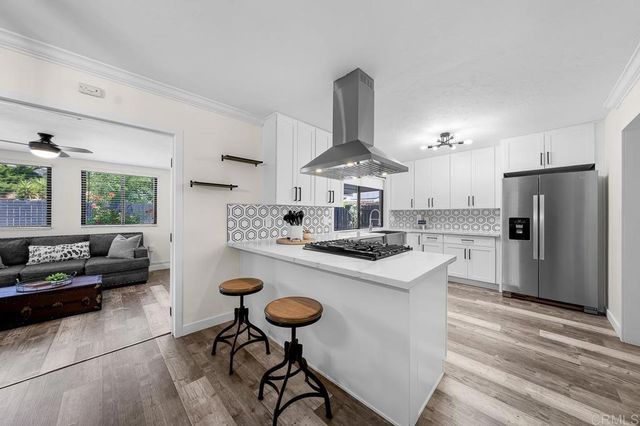 9770 Abbeywood Rd, Santee, CA 92071