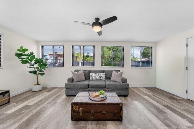 9770 Abbeywood Rd, Santee, CA 92071
