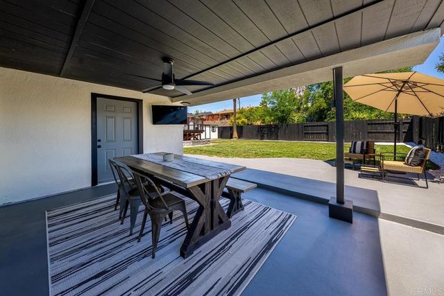 9770 Abbeywood Rd, Santee, CA 92071