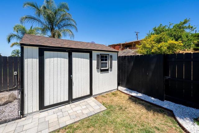 9770 Abbeywood Rd, Santee, CA 92071