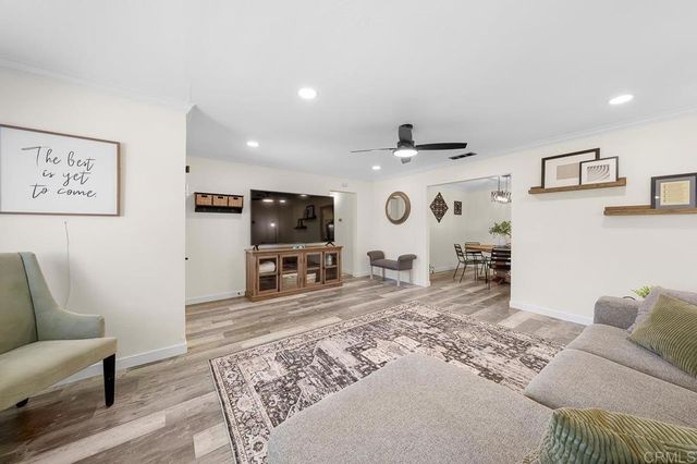 9770 Abbeywood Rd, Santee, CA 92071