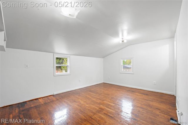 6116 Lapeer Road, Burton, MI 48509