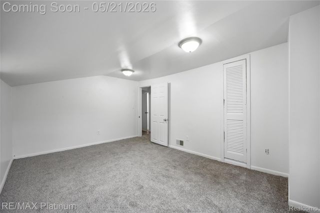 6116 Lapeer Road, Burton, MI 48509