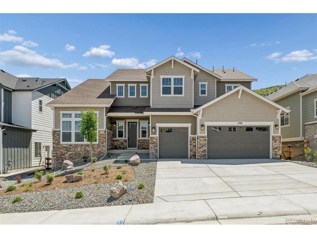 1300 Oleander St, Castle Rock, CO 80109
