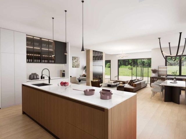 10250 Bret Avenue, Cupertino, CA 95014