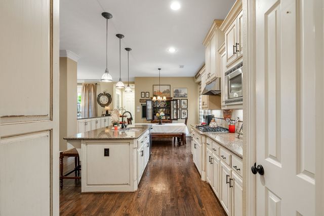 845 Bear Crossing Drive, Allen, TX 75013