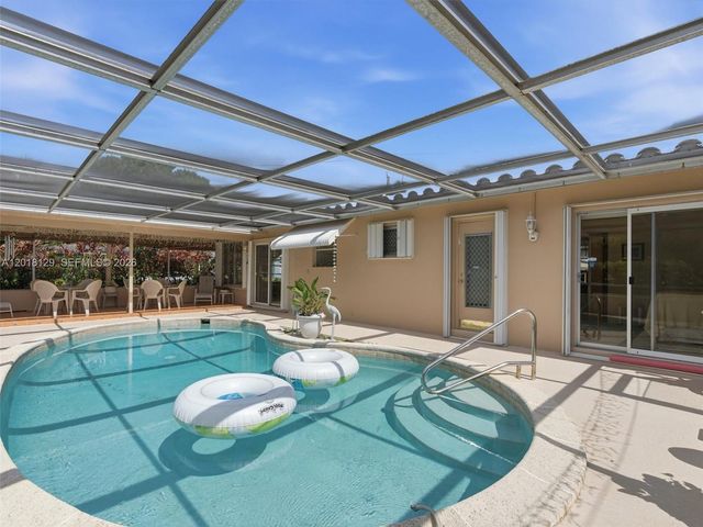 3222 Wilson St, Hollywood, FL 33021