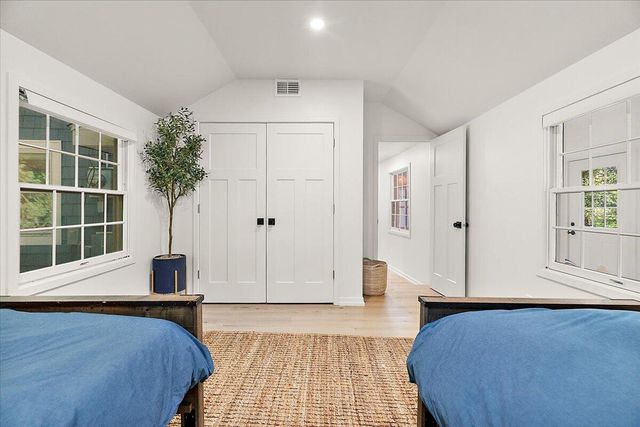 6365 Waters Edge Lane, Saugatuck, MI 49453
