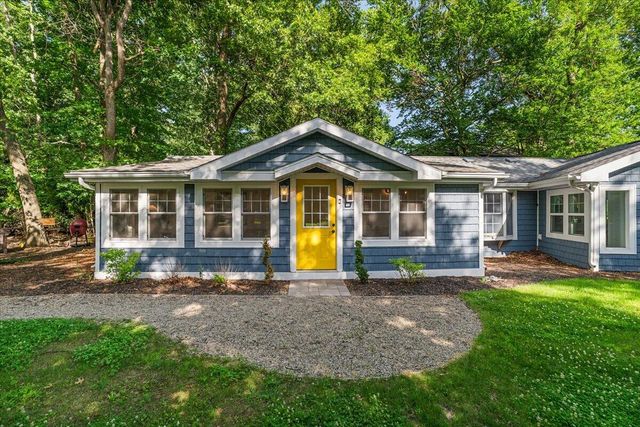 6365 Waters Edge Lane, Saugatuck, MI 49453