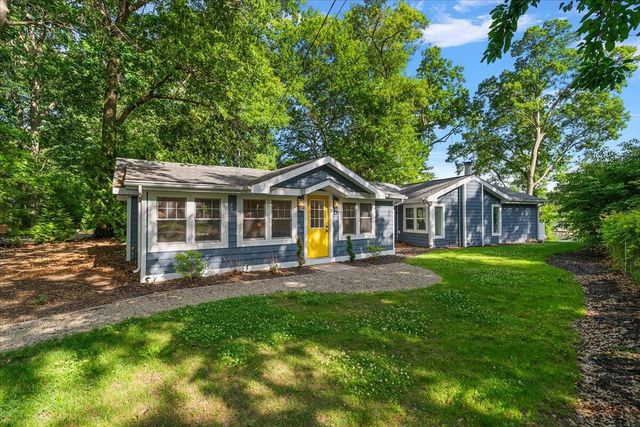 6365 Waters Edge Lane, Saugatuck, MI 49453