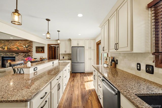 6419 Almond Lane, Independence Charter Township, MI 48346