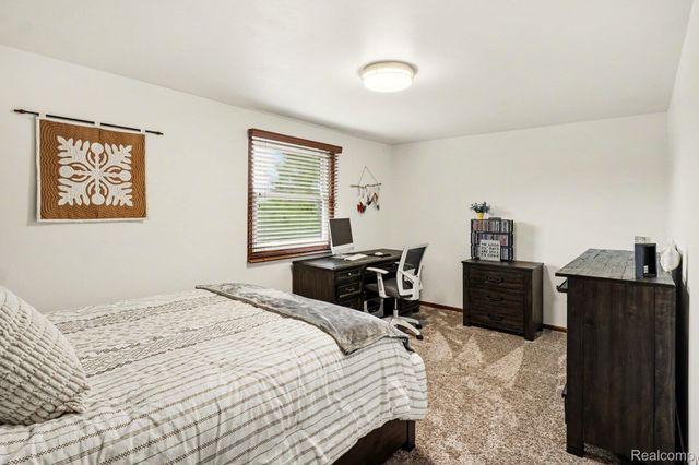 6419 Almond Lane, Independence Charter Township, MI 48346