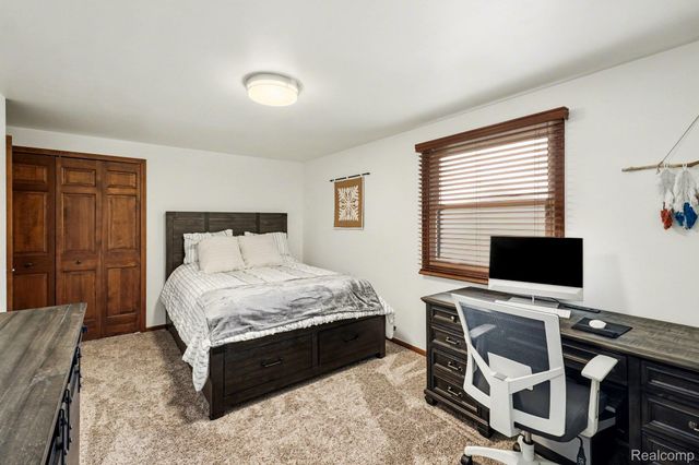 6419 Almond Lane, Independence Charter Township, MI 48346