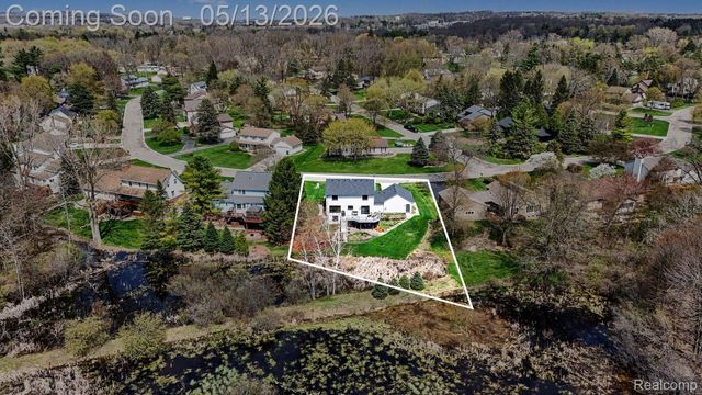 6419 Almond Lane, Independence Charter Township, MI 48346