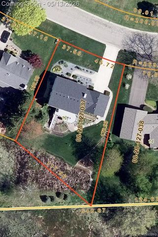 6419 Almond Lane, Independence Charter Township, MI 48346