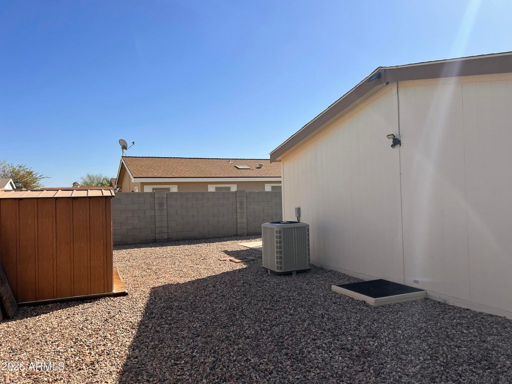 Image 30 of property listing at 16101 N EL MIRAGE Road 371, El Mirage, AZ 85335