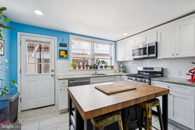 2318 S PERCY ST, Philadelphia, PA 19148